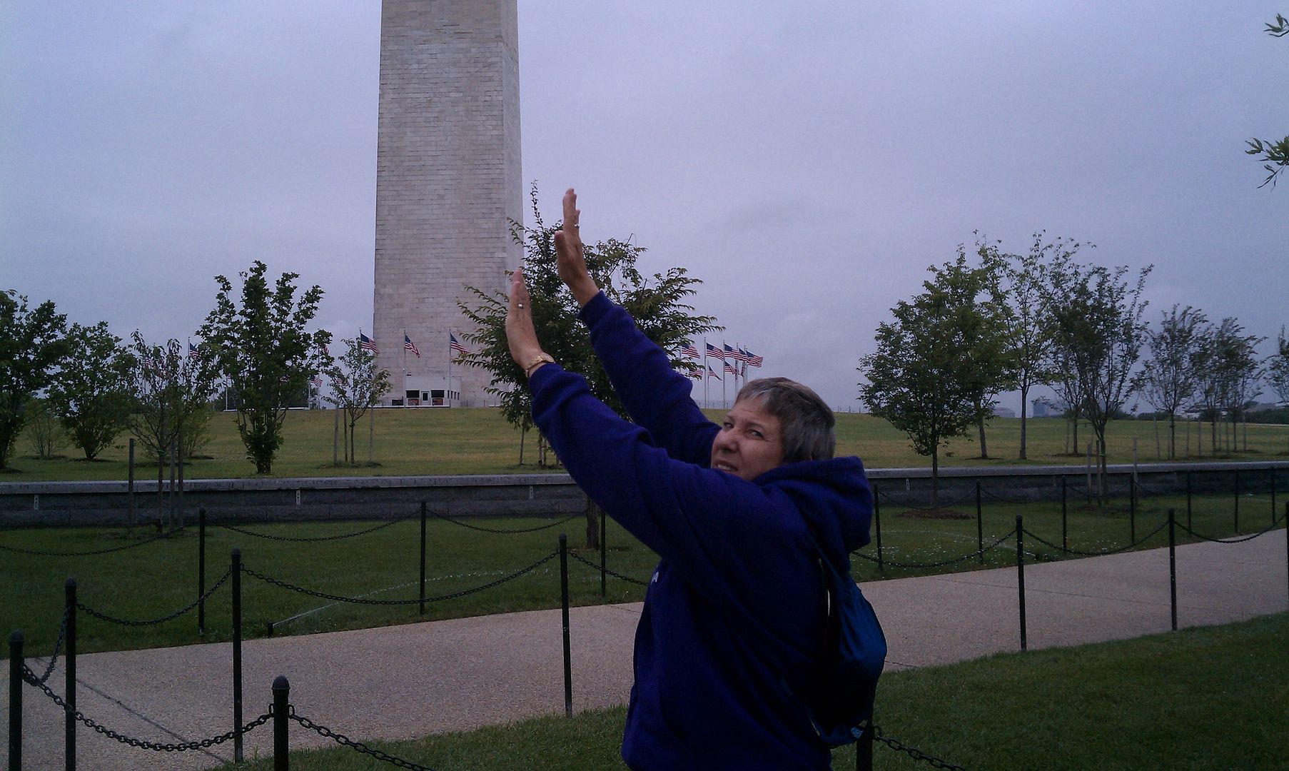 Katholdingwashingtonmonument1.jpg