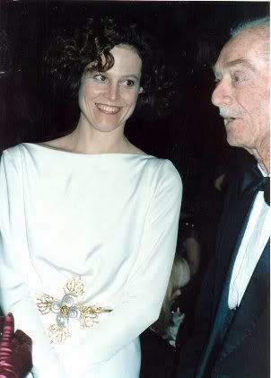 Sigourney_Weaver_with_her_father-1.jpg