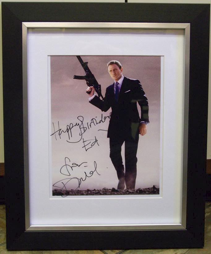 007-qos_autograph007.jpg