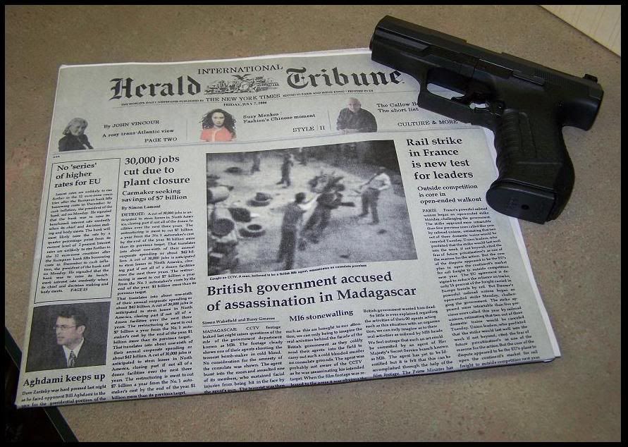 007_CR-Newspaper-Replica-04.jpg