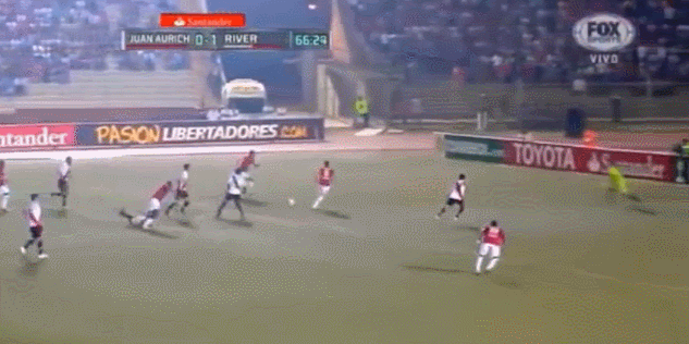 Hinchas de River durante la Libertadores 2015 Parte 1