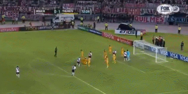 Hinchas de River durante la Libertadores 2015 Parte 1