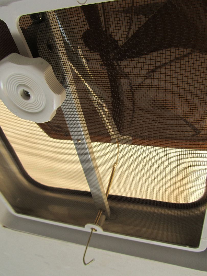 How to prevent vent hood from popping up while driving? PopUpPortal