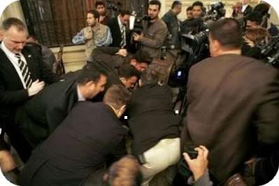 r3056071893.jpg picture by el-ghazawy