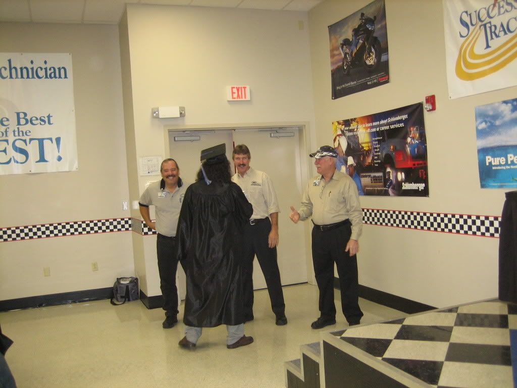 GRADUATION AT MMI (MARINE MECHANICS SCHOOL) Bloodydecks