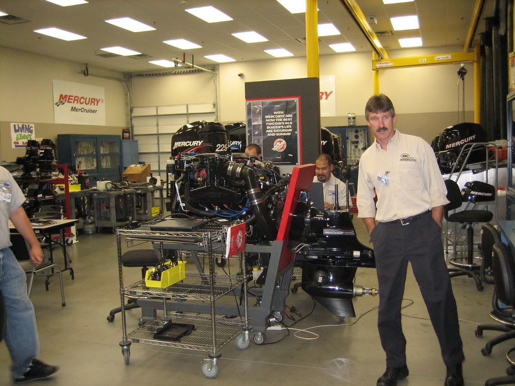 GRADUATION AT MMI (MARINE MECHANICS SCHOOL) Bloodydecks