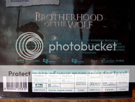 http://i172.photobucket.com/albums/w7/4alexf/DVD%20Mania/BrotherhoodoftheWolfUltimateDTSE-2.jpg