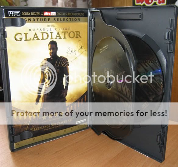 http://i172.photobucket.com/albums/w7/4alexf/DVD%20Mania/GladiatorR1SignatureSelectionDTS-3.jpg