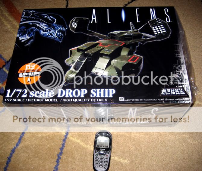 http://i172.photobucket.com/albums/w7/4alexf/Model%20Figures/AliensDropShip3BLACKVersionQueen-2.jpg